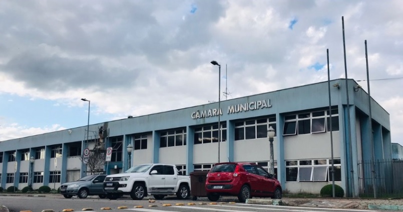 Câmara de Araucária devolve 41% do orçamento de 2021 ao Executivo. Índice representa maior devolução da região