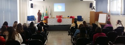 Homenagem Dia das Mães na Câmara Municipal.jpg