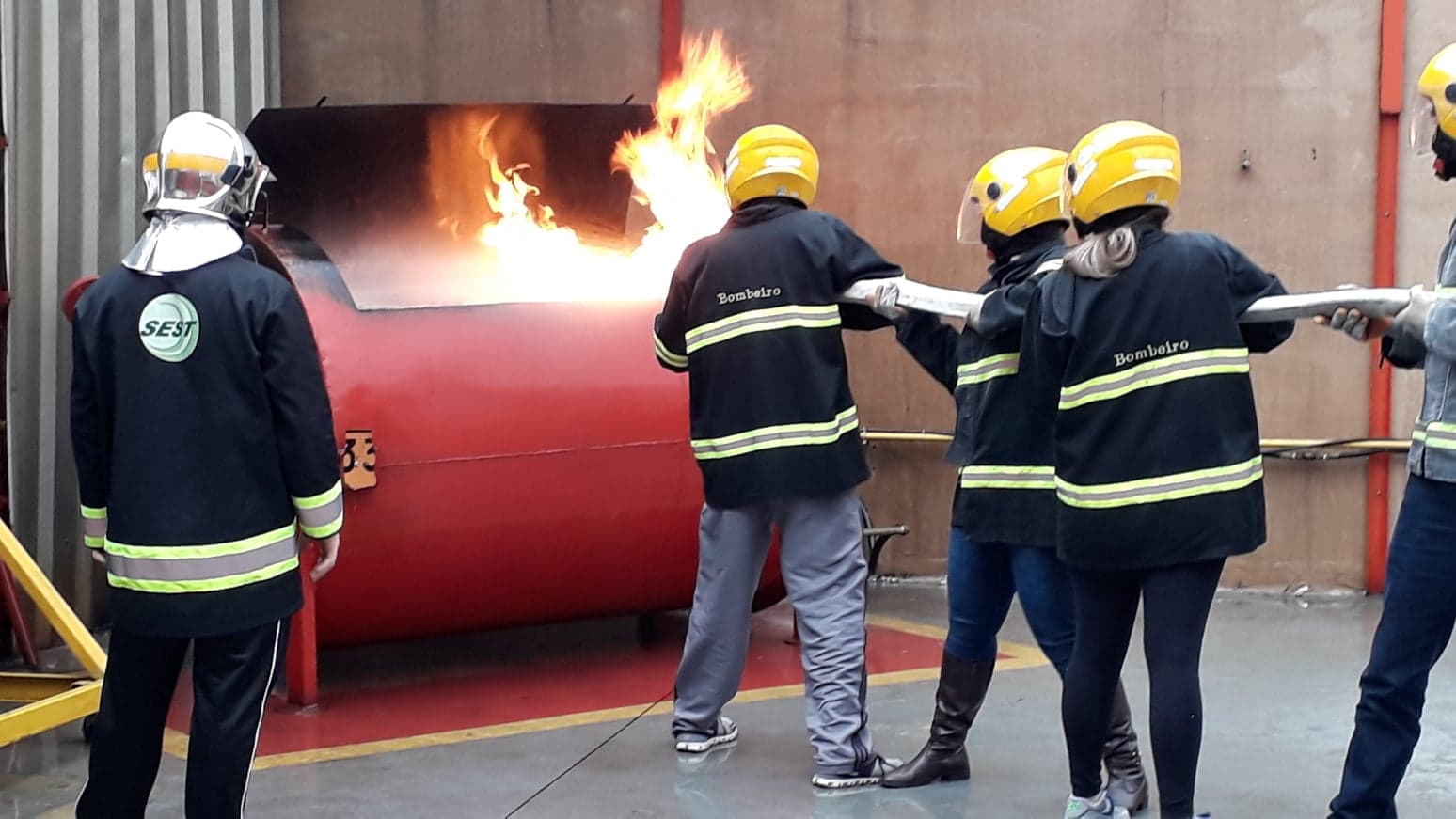 BRIGADA DE EMERGÊNCIA