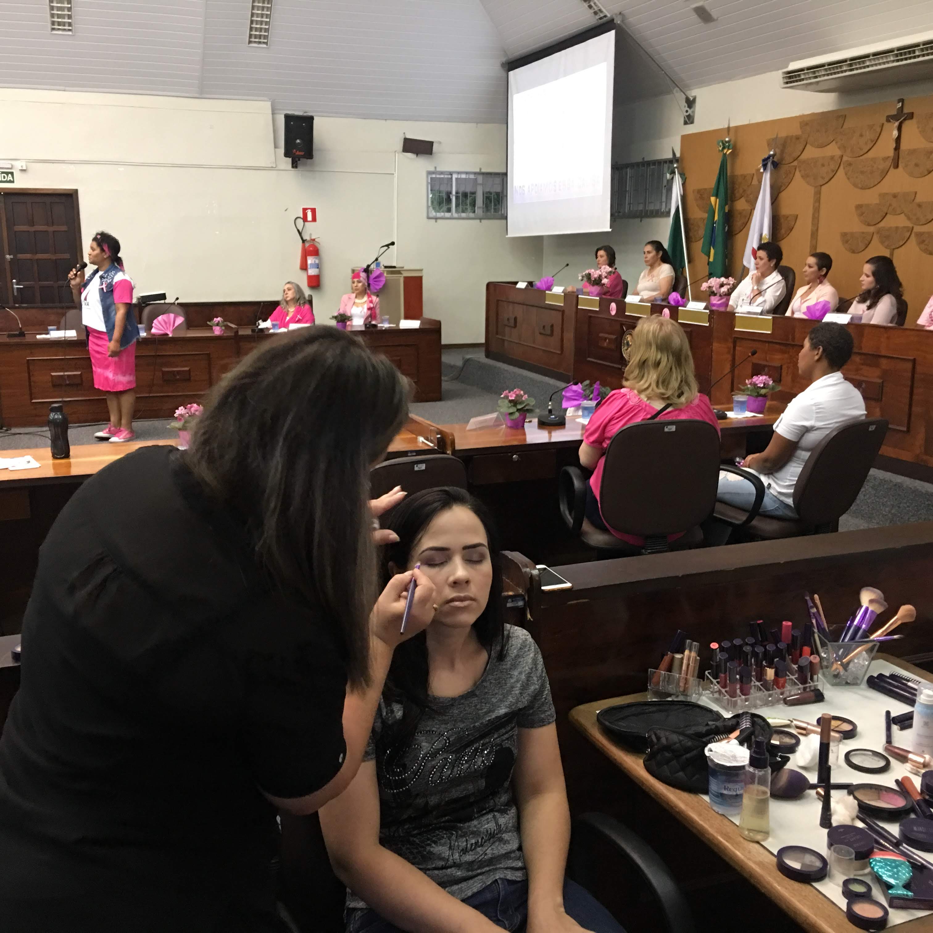 UMA TARDE INSPIRADORA - OUTUBRO ROSA